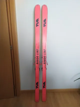 Esquís de travesía TUA