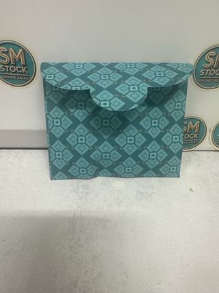 Pendientes YeGieonr chapados en Oro 18K