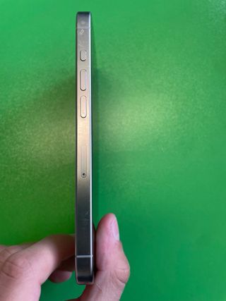 iPhone 15 Pro Argento - only inpost