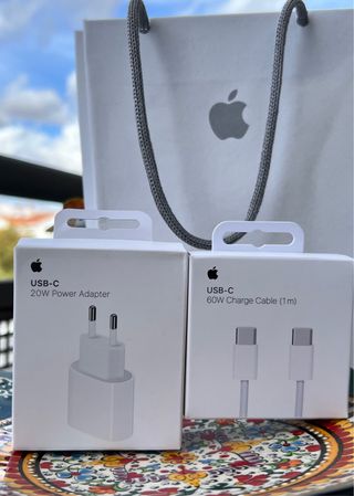 Caricatore completo iPhone Apple nuovo