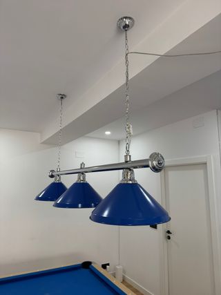 Lámpara de billar azul