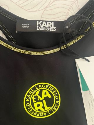 Top deportivo Karl Lagerfeld Negro Talla XS