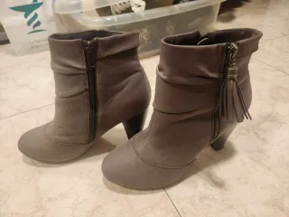 Botines de tacón