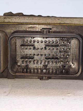 CENTRALITA MOTOR UCE RENAULT KANGOO (6)