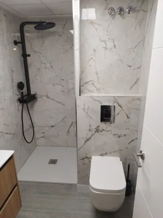 Baño completo: cambio de bañera a plato de ducha