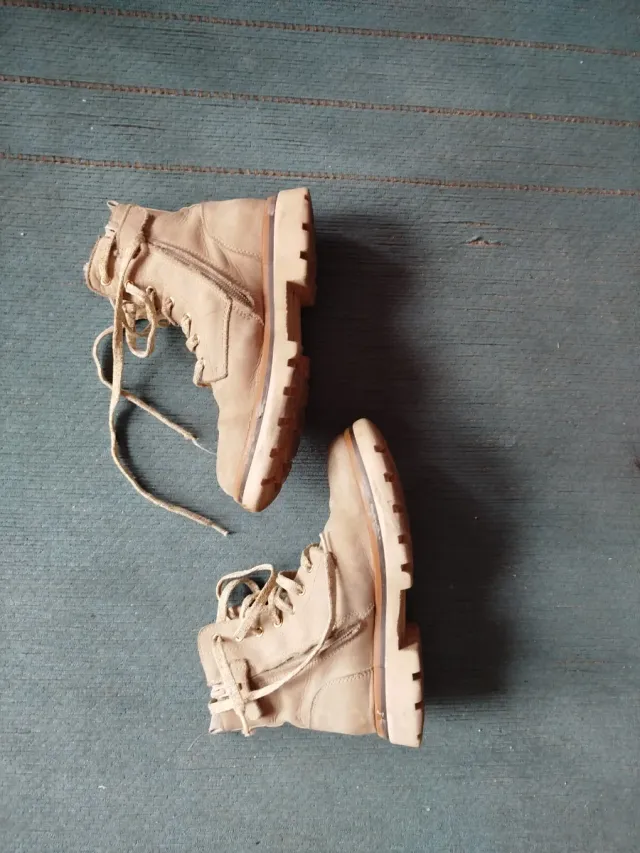 Botas niña talla 33