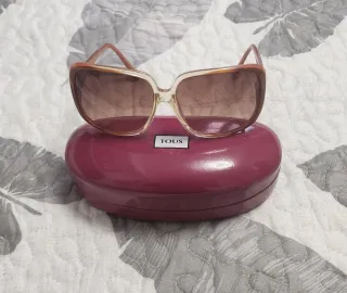 Gafas de sol Tous mujer beige y marrón