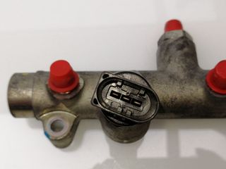 RAMPA INYECTORA AUDI A4 ALLROAD QUATTRO (8K) (3)