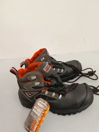 Zapatos de trabajo Cofra talla 42 F2Y4264