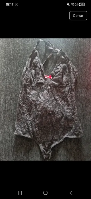 Body de encaje con lazo rosa