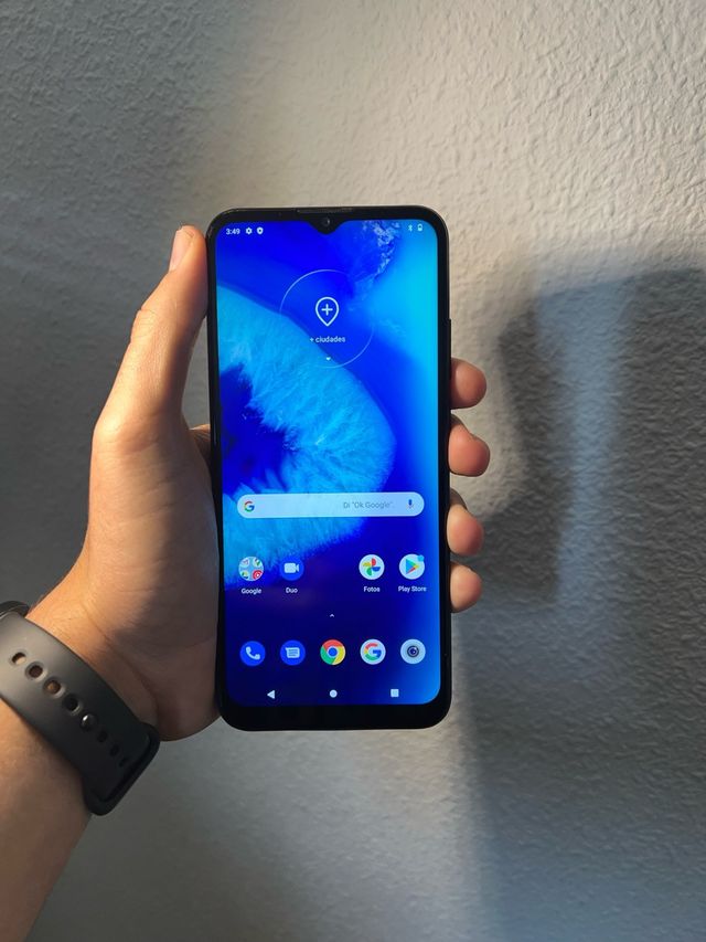 Motorola G8 Power Lite