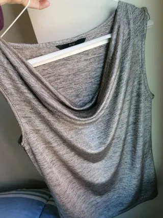 Top sin mangas Elogy