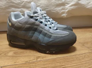 Nike Air Max 95 Talla 41 Nuevas Originales