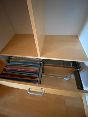 Mueble oficina Ikea con ruedas