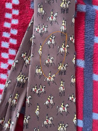 Corbata Hermes Seda 100% Estampado Caballos