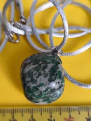 Lote 5 collares jade natural