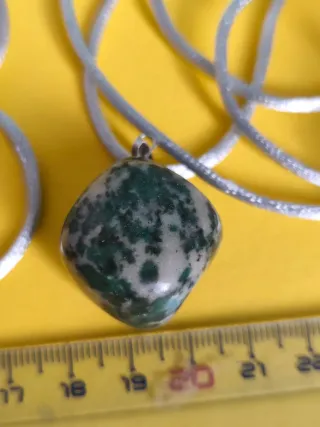 Lote 5 collares jade natural