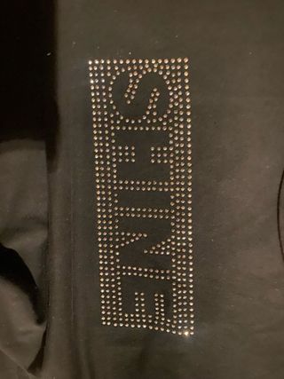 Camiseta negra Stradivarius SHINE T38