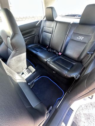 Volkswagen Golf 2003