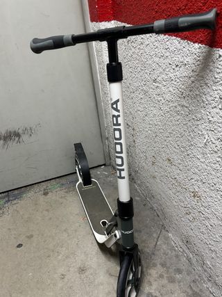 Patín HUDORA blanco y negro