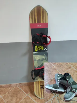 Tabla Snowboard DC Botas y Fijaciones