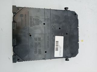 CAJA RELES / FUSIBLES OPEL CORSA F