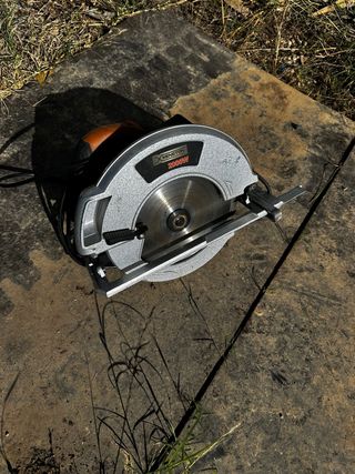 Sierra Circular Kenston 2000W