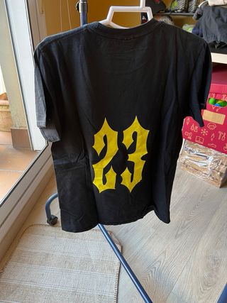 Camiseta Trapstar con estampado atras
