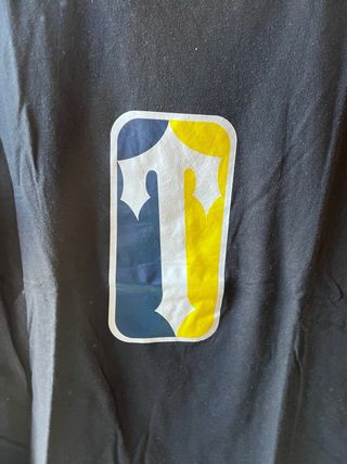 Camiseta Trapstar con estampado atras