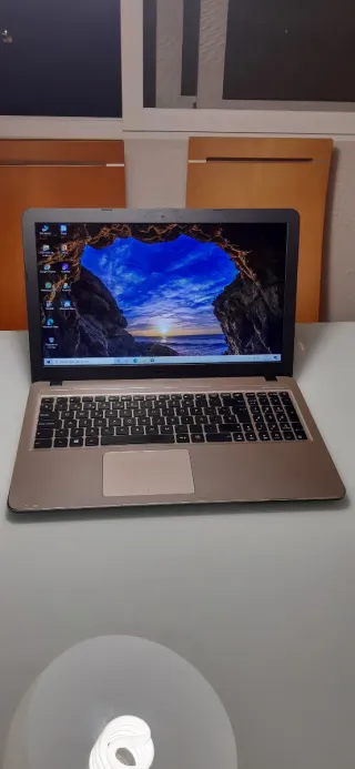 Portátil Asus Pro Intel Core en buen estado