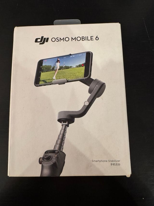 DJI Osmo Mobile 6 Gimbal per smartphone