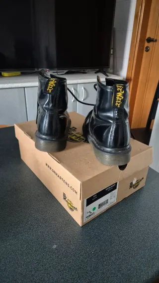 Vendo Dr. Martens N. 41 nere come nuove