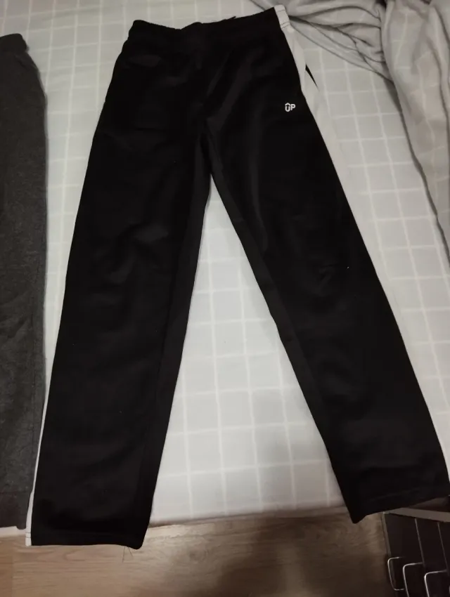 Pack 3 pantalones deportivos talla 10-11 años