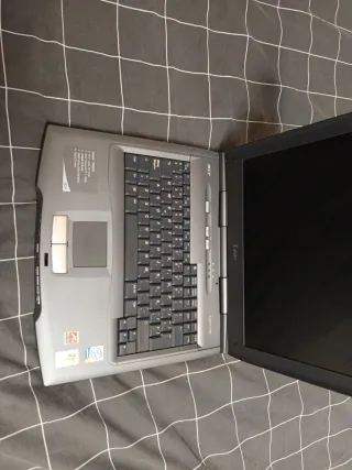 Portátil Acer Aspire Plata