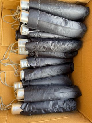 Paraguas negro + funda (19 unidades)