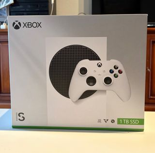 Xbox Series S 1TB con 2 controller inclusi