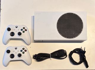 Xbox Series S 1TB con 2 controller inclusi