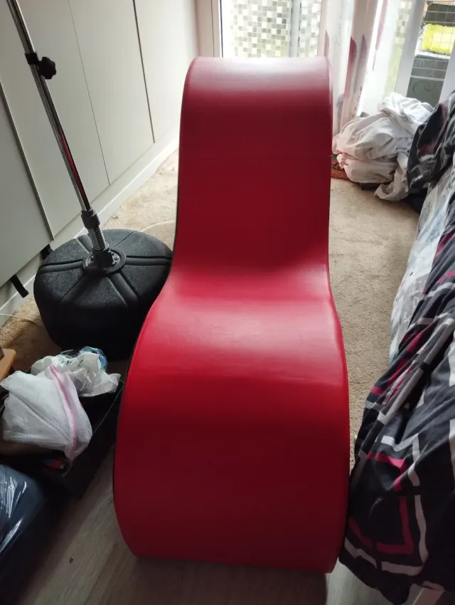 Sofá Tantra Negro y Rojo