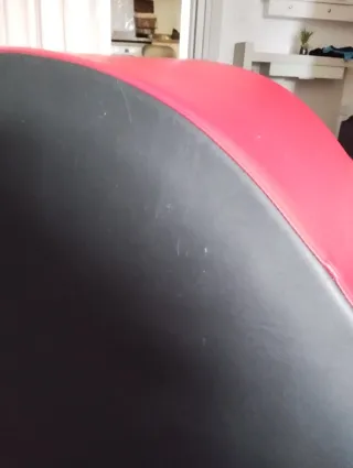 Sofá Tantra Negro y Rojo