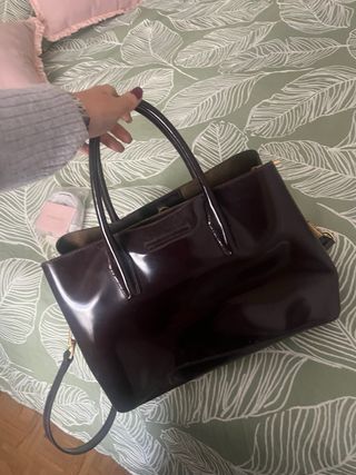 Bolso Bimba y Lola charol granate