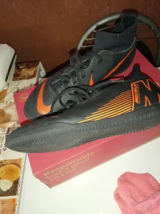 Zapatillas Futbol Sala Nike Hombre Negro/Naranja