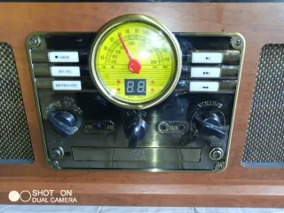 Tocadiscos CD Radio Cassette Madera