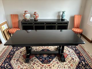 Mesa de comedor de madera