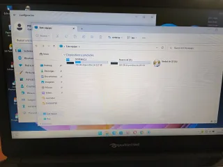 Packard Bell ultrafino negro/plateado
