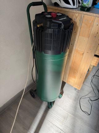 Compresor ParkSide 1500W 50L Vertical