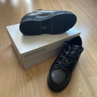 Zapatos Geox mujer negros plataforma