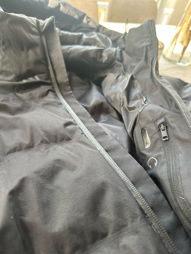 Abrigo plumas Uniqlo negro