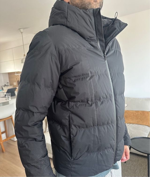 Abrigo plumas Uniqlo negro