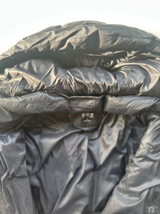 Abrigo plumas Uniqlo negro