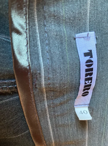 Pantalón Torero gris rayas talla 40